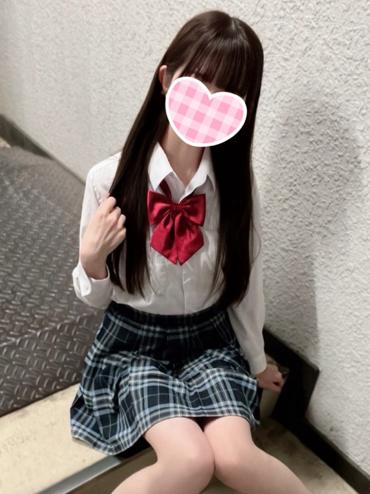 えみり