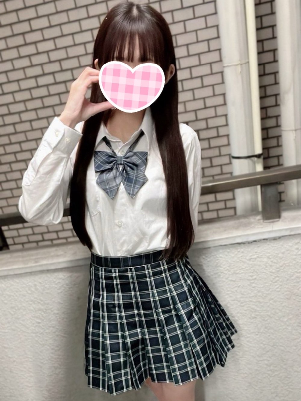 えみり